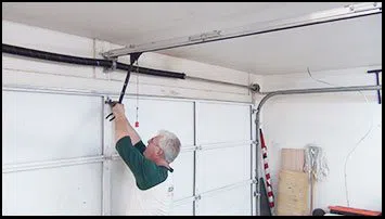 New Rochelle Lock And Locksmith New Rochelle, NY 914-458-5148 - garage-door-installation