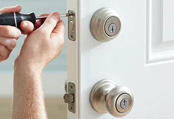 New Rochelle Lock And Locksmith New Rochelle, NY 914-458-5148 - install-new-lock